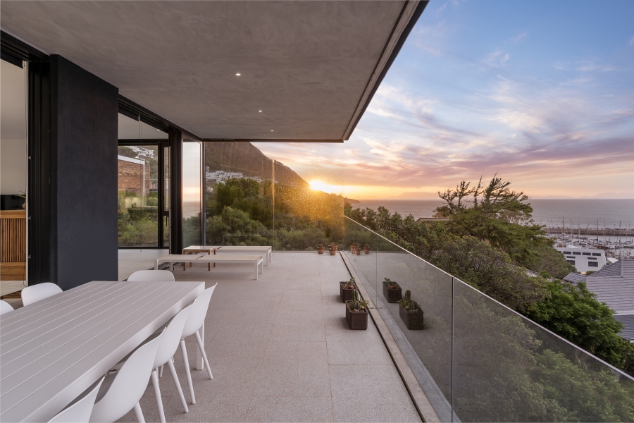 3 Bedroom Property for Sale in Gordons Bay Village Western Cape
